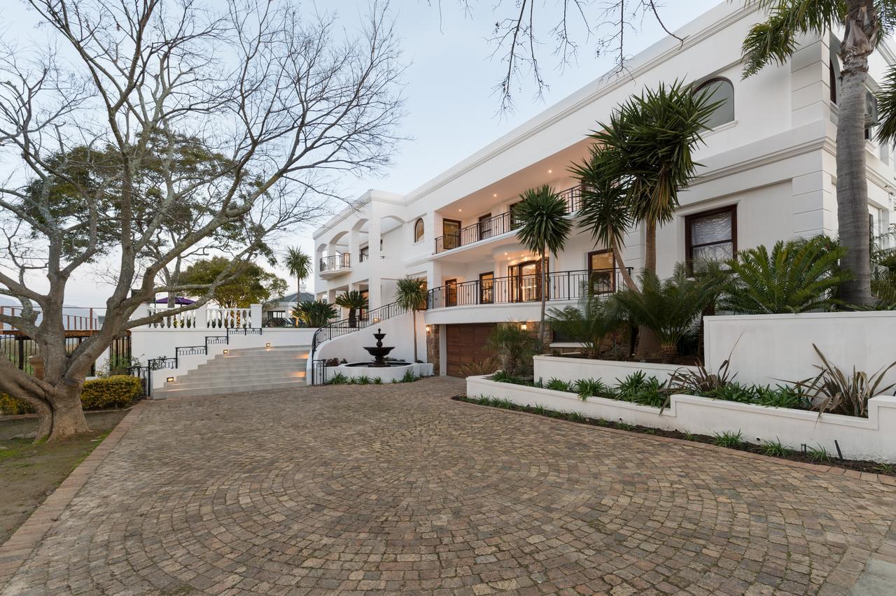 Zarose Hotel Stellenbosch Exterior photo